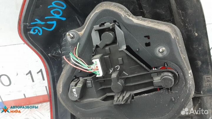 Фонарь задний правый Toyota Corolla 9 (E120/E130)