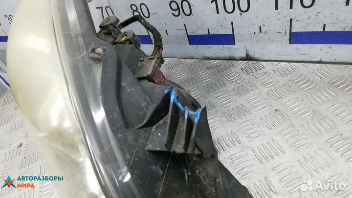 Фара правая Opel Vectra C рест. 2006