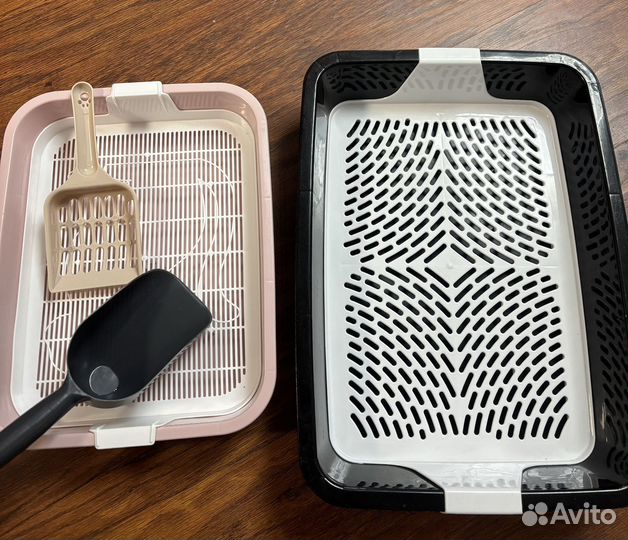 Большой лоток(и два лотка поменьше в подарок)