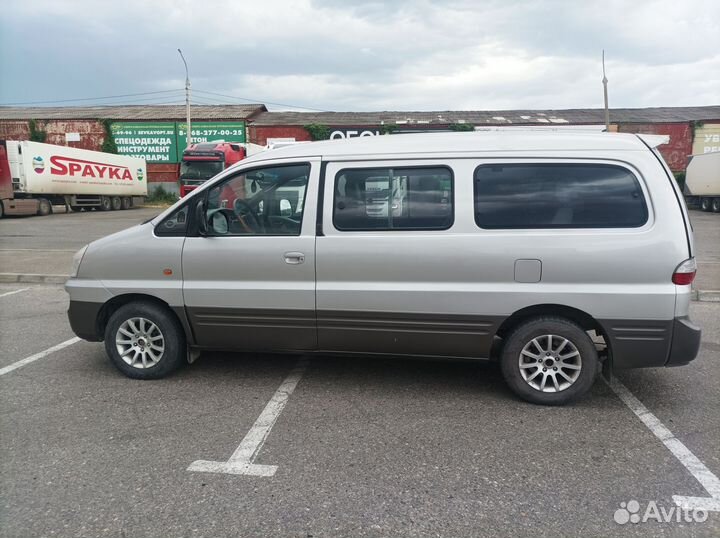 Hyundai Starex 2.5 AT, 2007, 117 402 км