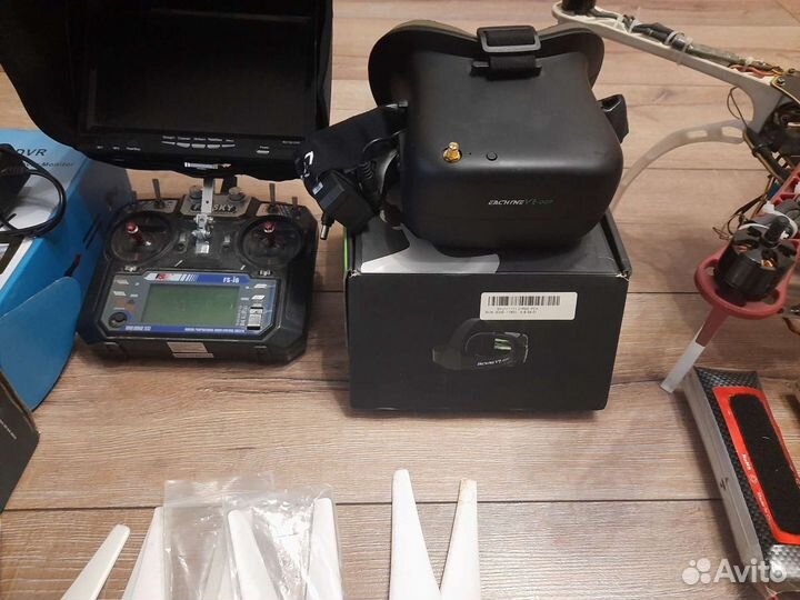 Квадрокоптер с камерой и gps