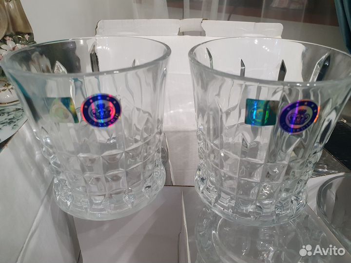 Стаканы для напитков большие. Хрусталь