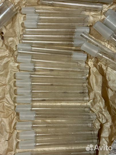 Стеклянная лабораторная посуда