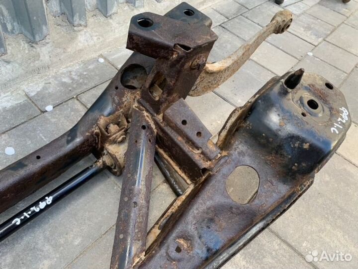 Балка задняя Ford Focus 2 седан 1.6 hwdb 2005