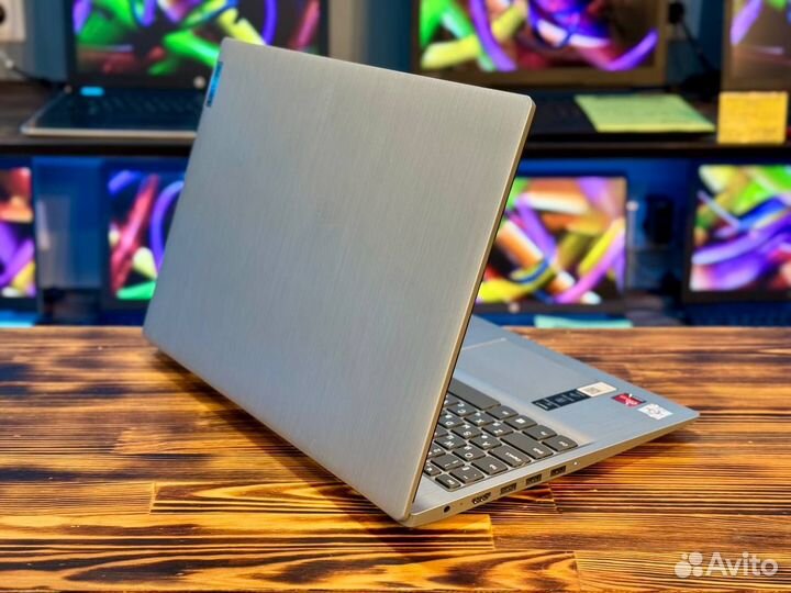 Ноутбук Lenovo ideapad 3 15ADA05 AMD FUL HD SSD