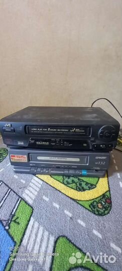 Видеомагнитофон