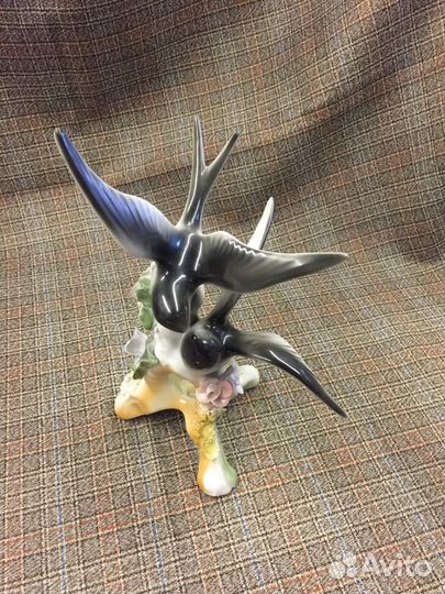 Фарфор. Статуетка «Пара ласточек»