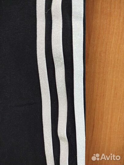 Спортивные лосины adidas