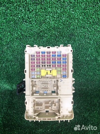 Блок предохранителей Hyundai Solaris HCR G4FG 2017