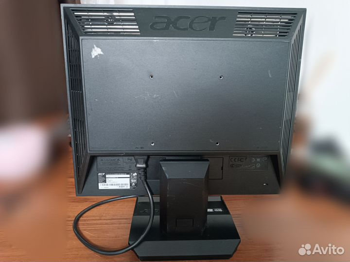 Монитор Acer 17