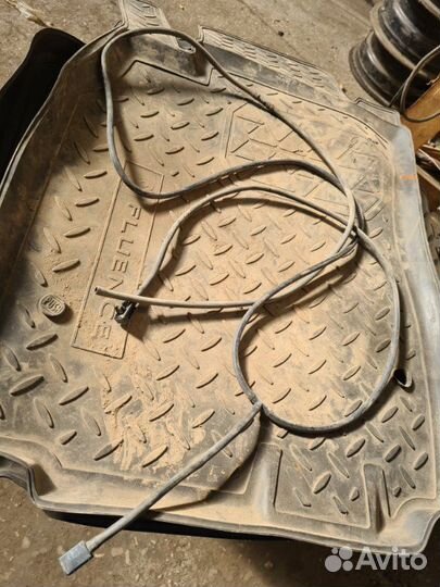 Форсунка стеклоомывателя Renault Fluence седан M4R