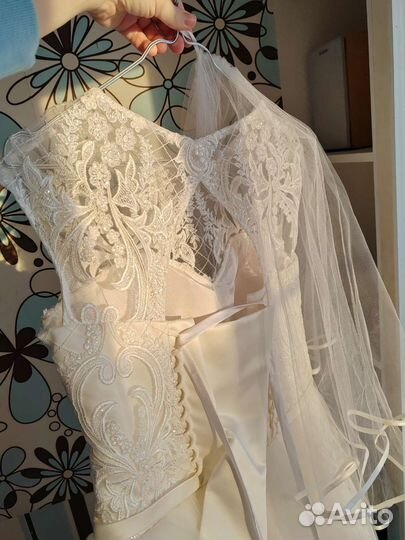 Свадебное платье 46 48