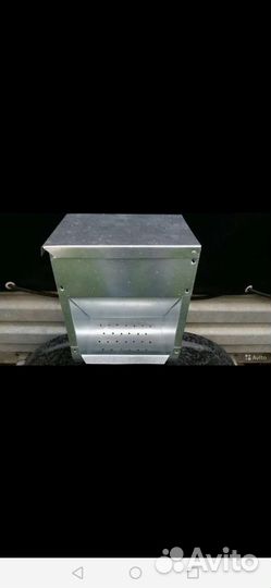 Кормушка бункерная для кроликов