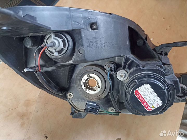 Фара mazda verisa