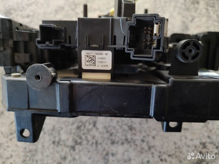 Переключатель подрулевой (стрекоза) Ford Explorer