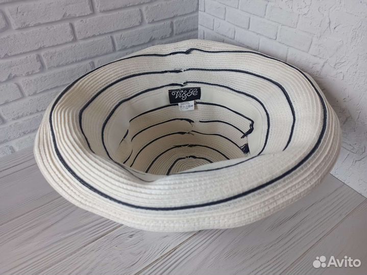 Шляпа женская летняя в белая полоску