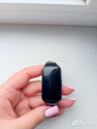 Смарт часы Honor band 6