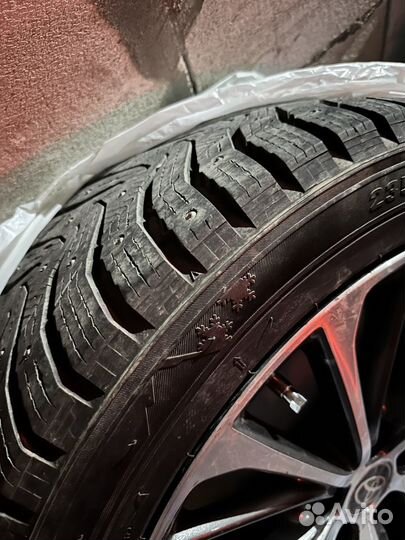 Marshal WinterCraft Ice WI31 235/45 R18 98T