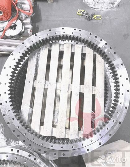 Опорно-поворотный круг Doosan DX380LC