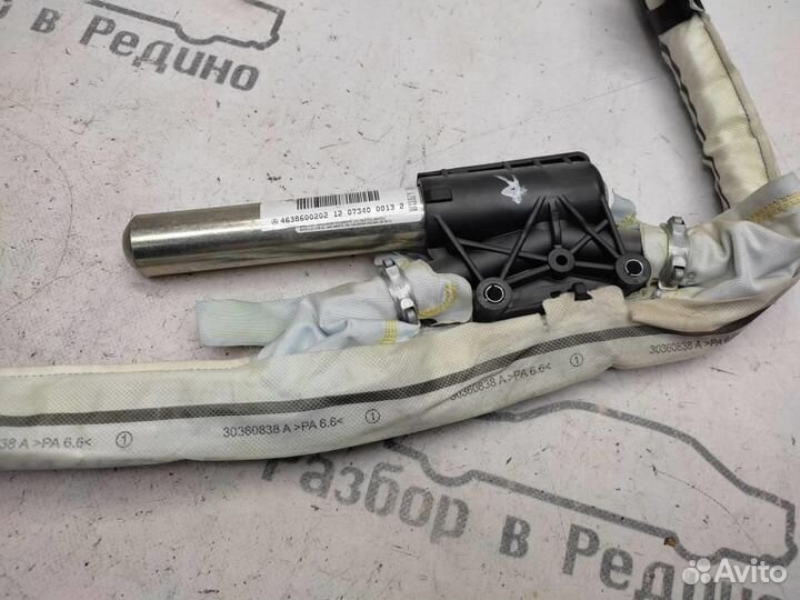 Шторка безопасности правая w463 G-class 113.993