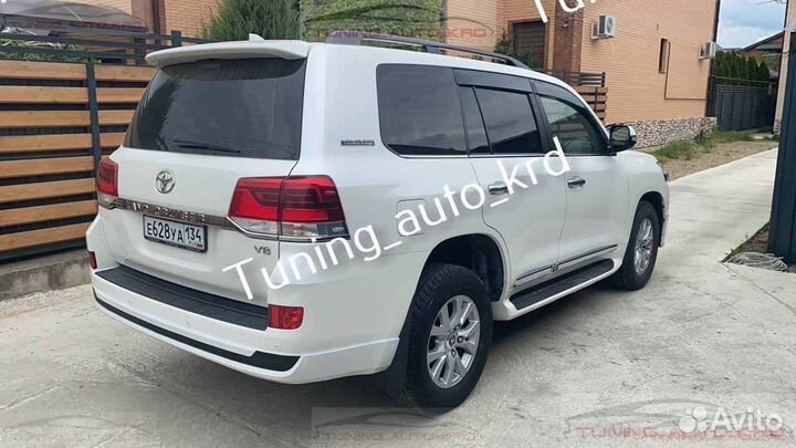 Молдинги дверей Toyota Land Cruiser 200 O3097