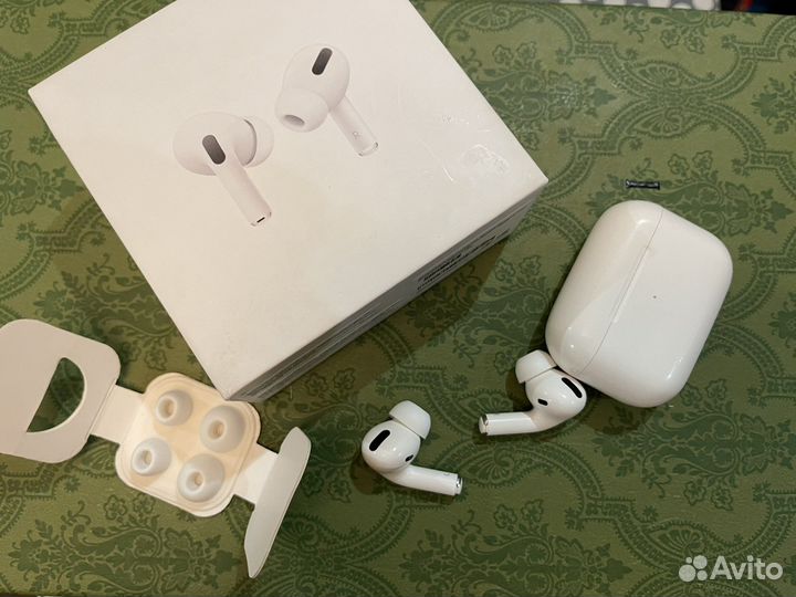 Беспроводные наушники apple airpods pro
