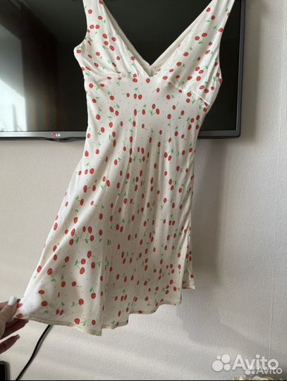 Платье летнее Zara мини белое 42