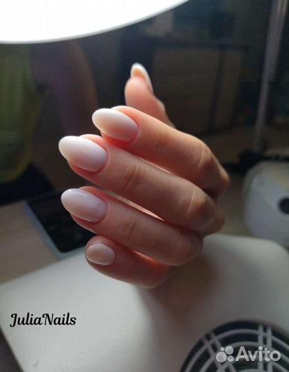 Мастер ногтевого сервиса