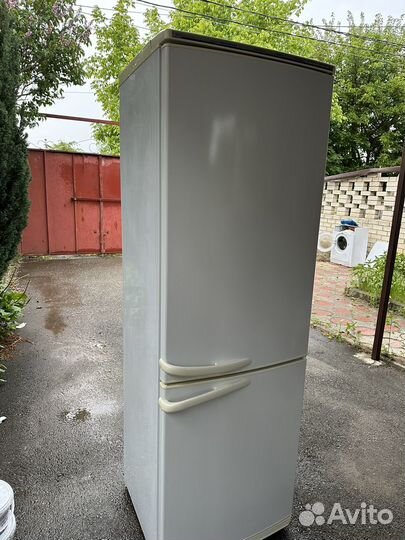 Холодильник