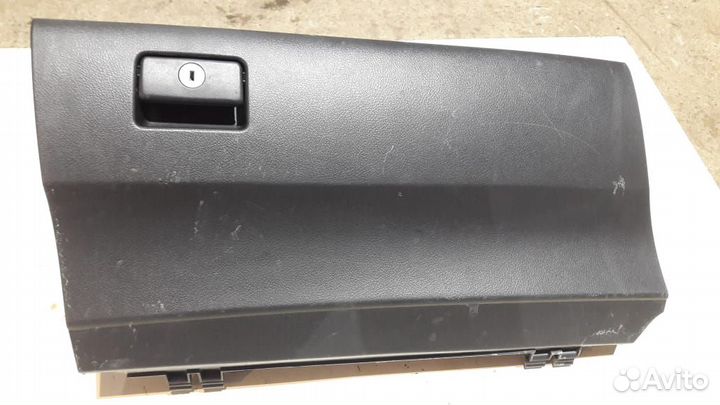 Крышка бардачка Toyota camry v40