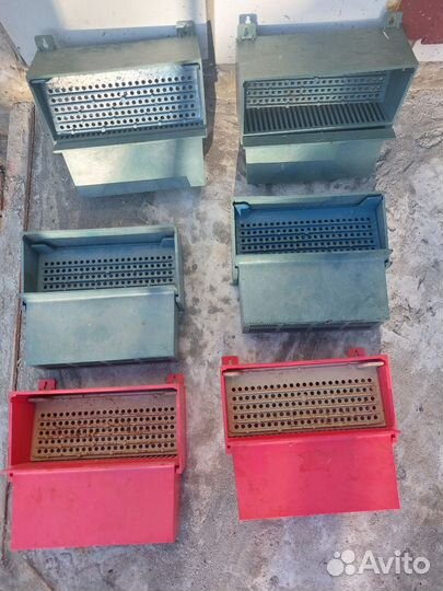 Пчелоинвентарь для пасеки