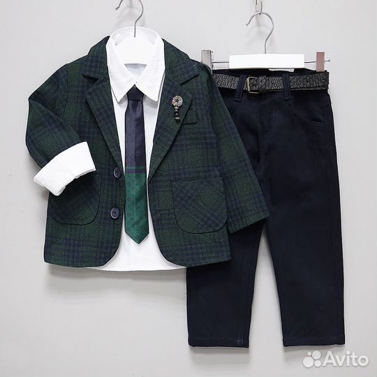 Брючный костюм нарядный детский
