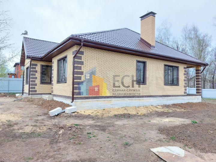 Дом 156 м² на участке 11 сот.