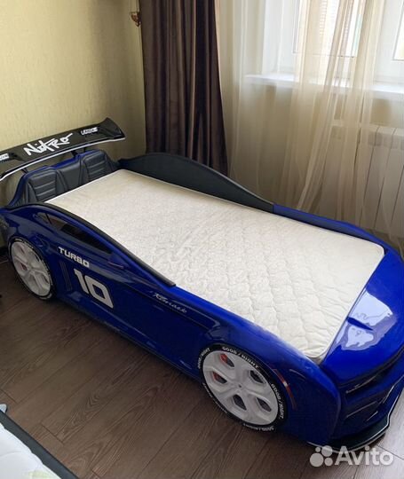 Детская кровать - машина