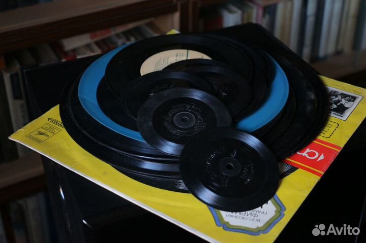 Винил пластинки советские в плохом состоянии 72шт