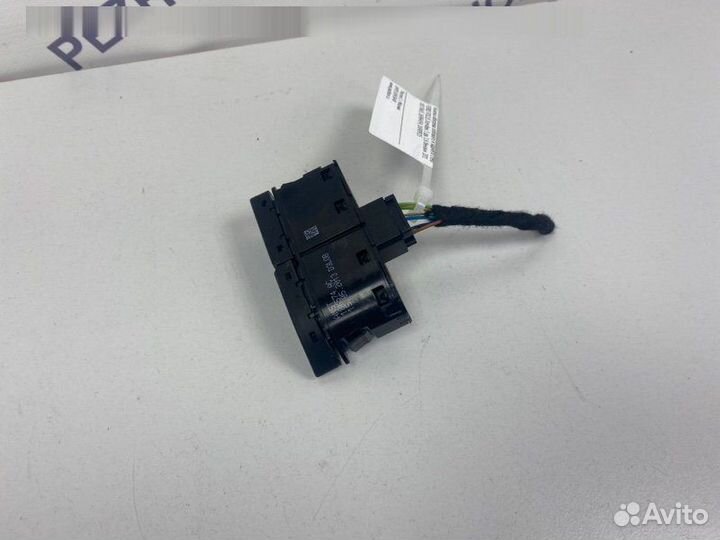 Кнопка Ford Focus BK 1.6 iqdb 2013