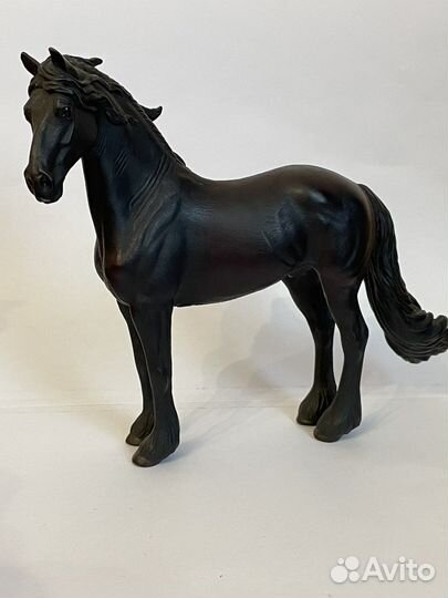 Фигурки лошадей collecta