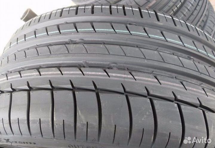 Triangle TH201 275/40 R22 108Y