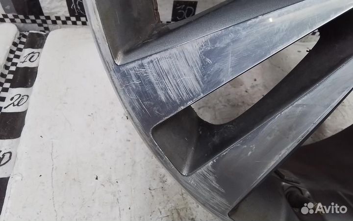 Диск колеса литой LADA Vesta SW Cross R17