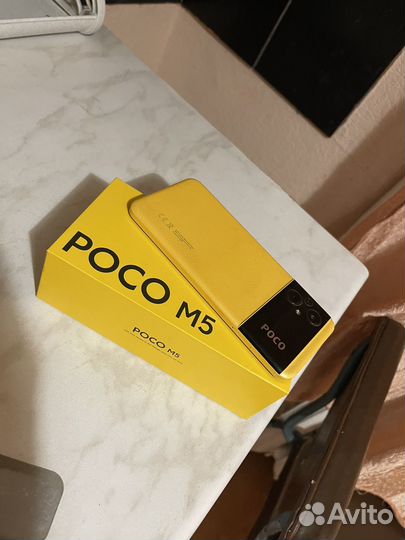 Телефон poco m5