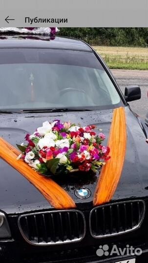 Свадебные украшения на машину