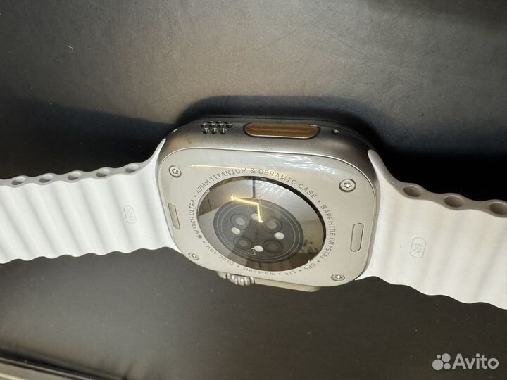 Apple watch ultra 1 Tiatanium