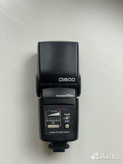 Вспышка камеры nissin Di 600