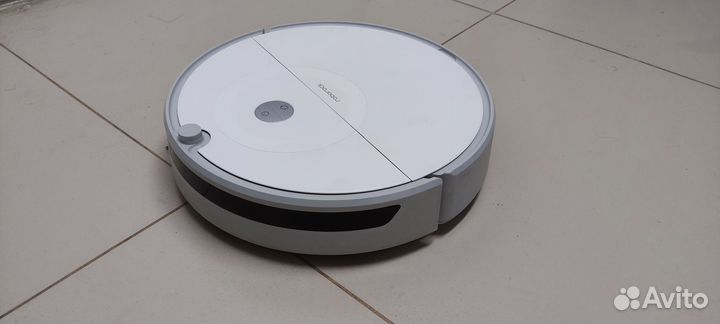 Робот пылесос