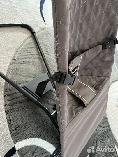 Шезлонг для новорожденных