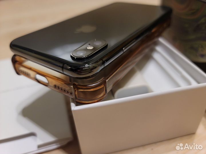 iPhone Xs, 256 ГБ