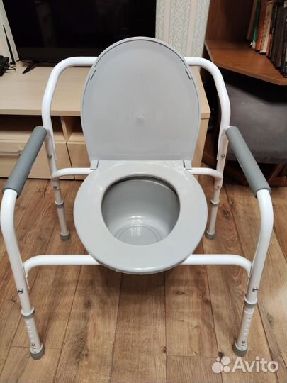 Туалетный стул
