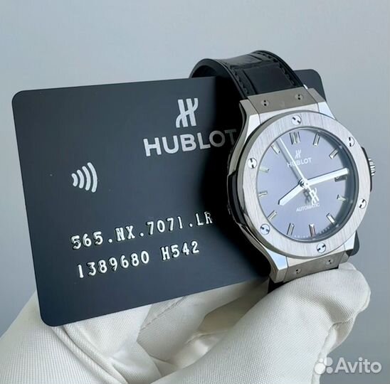 Часы Hublot