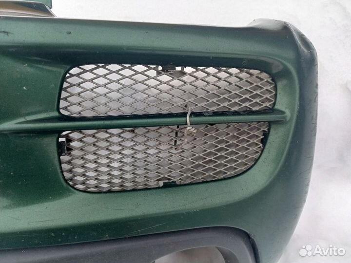 Передний бампер Suzuki Jimny III