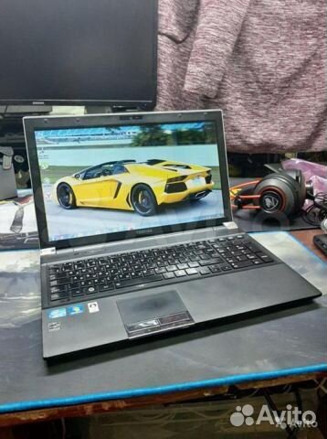 Тошиба i5 4 Ядра Radeon 7400 - 2GB 500 GB